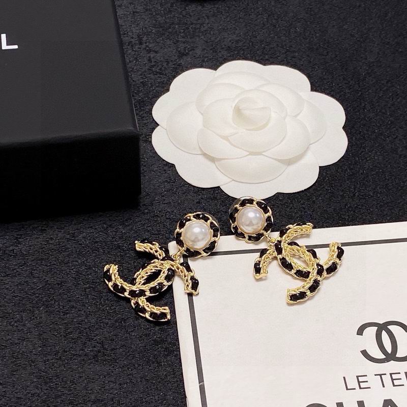 Chanel Earring 06yxs37